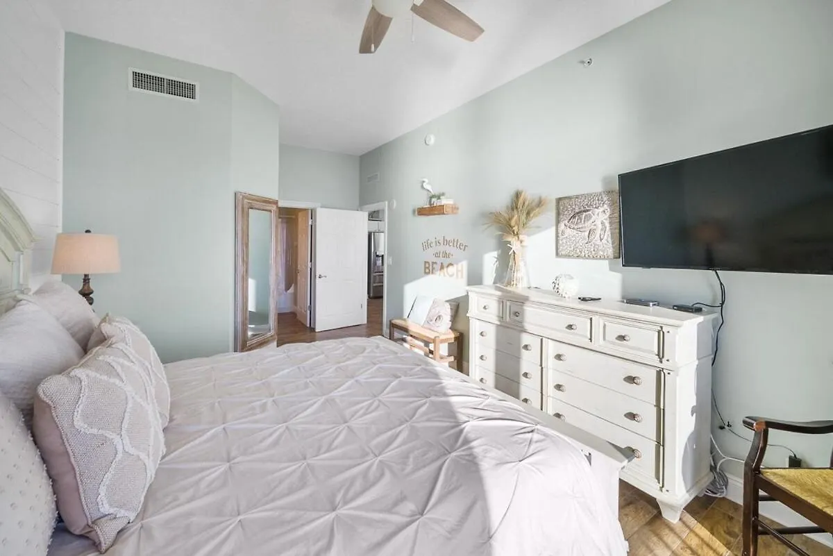 Calypso 2308 West Penthouse Views Totally Remodeled Panama City Beach Apartment