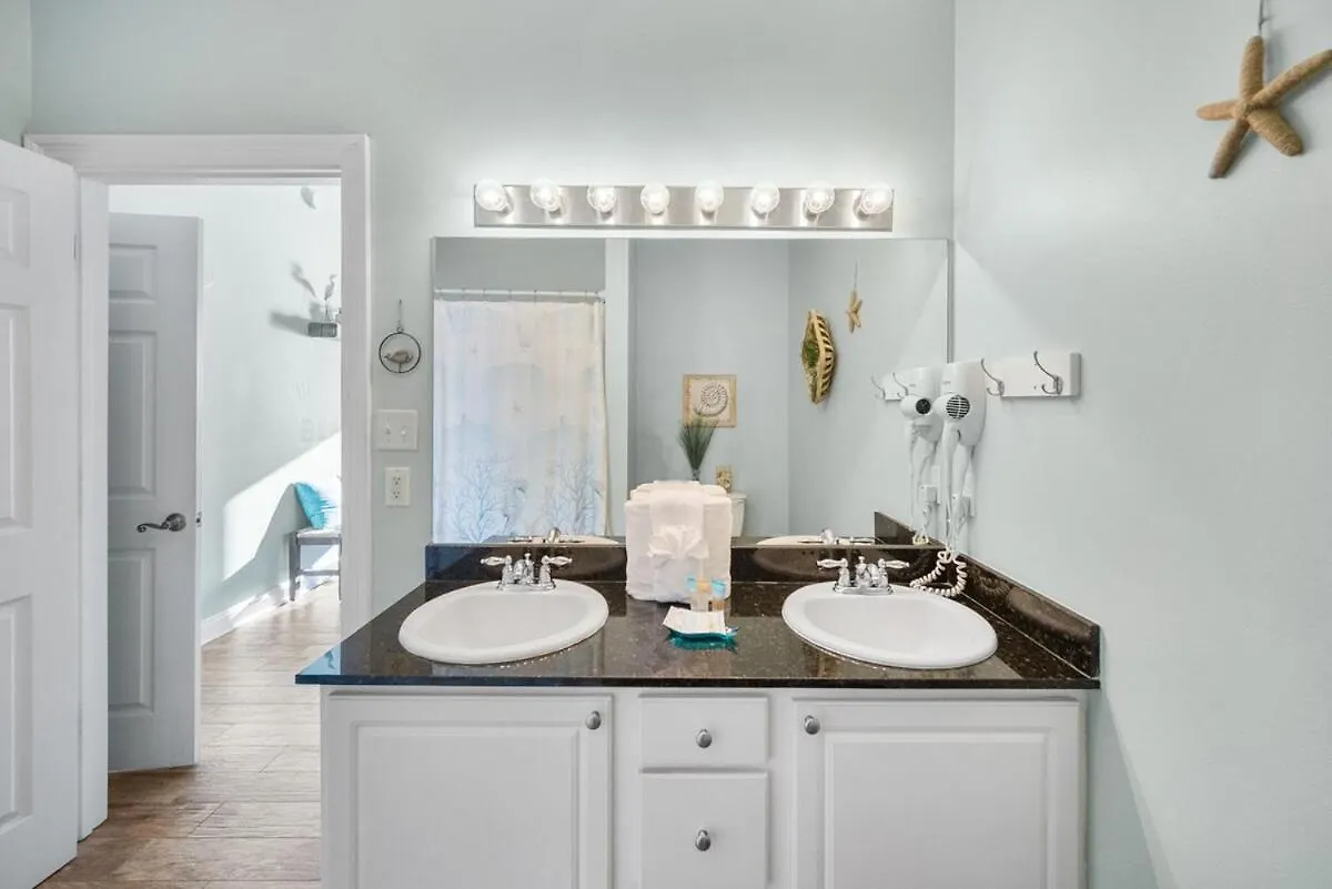 Calypso 2308 West Penthouse Views Totally Remodeled Panama City Beach