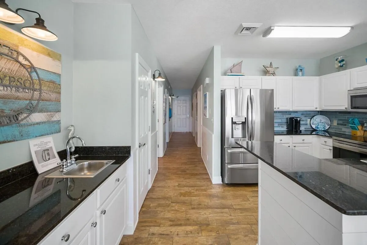 Calypso 2308 West Penthouse Views Totally Remodeled Panama City Beach