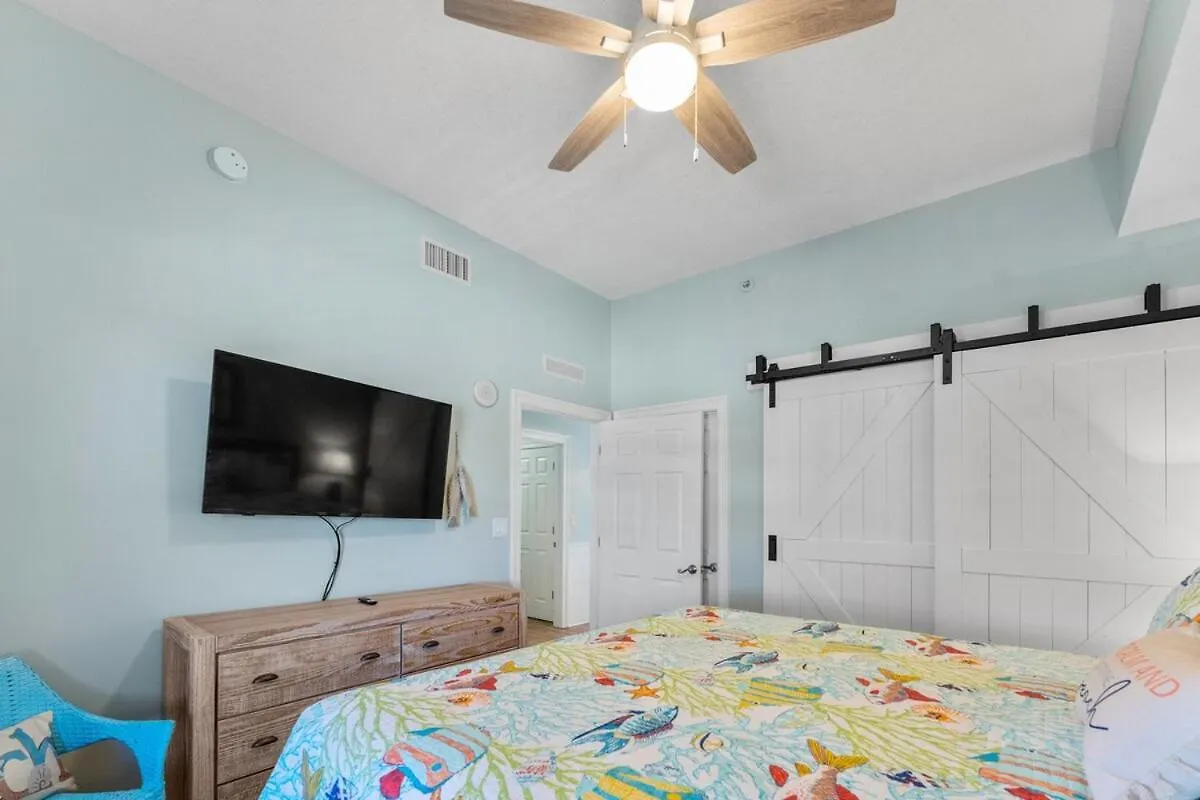 Apartment Calypso 2308 West Penthouse Views Totally Remodeled Panama City Beach United States